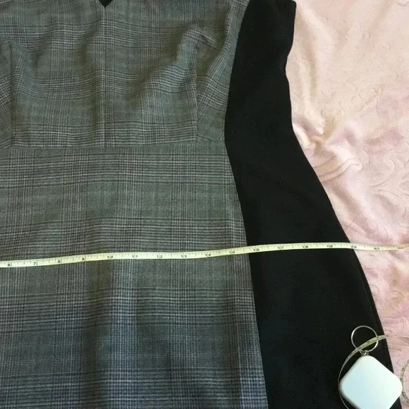 White House Black Market Bodycon dress back gray purble chic Sz 14 - Picture 9 of 10